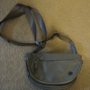 Lululemon Gray Crossbody Bag/Belt Bag Festival Bag - Like New - Adjustable